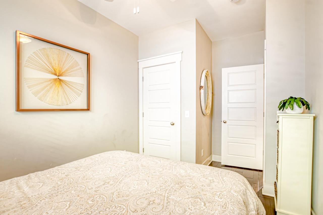 Price Street Place Саванна Экстерьер фото
